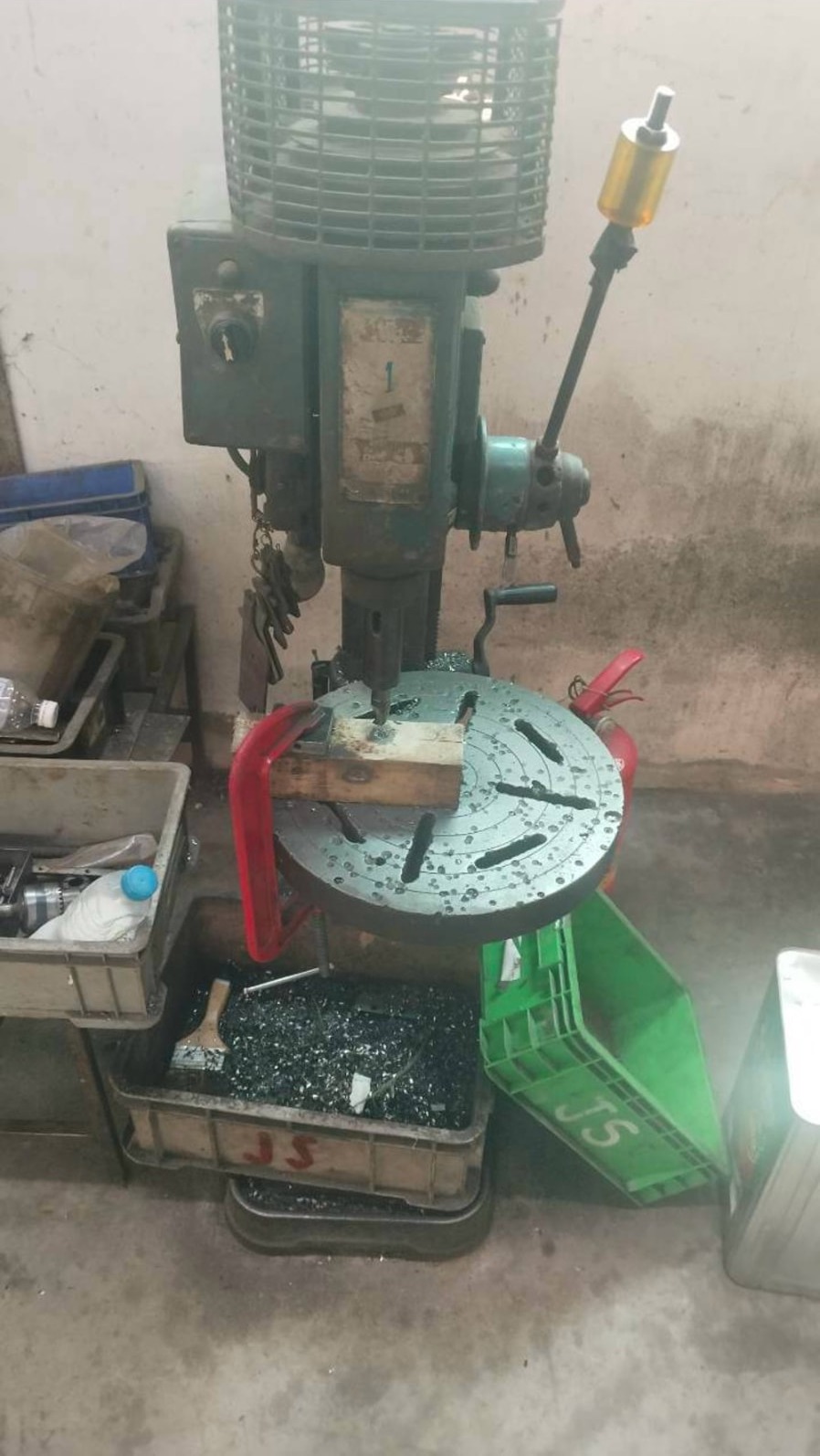 เครื่องสว่านแท่น (Pillar Drill)